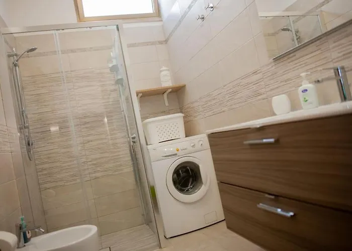 וילה Laura בלסטראטה